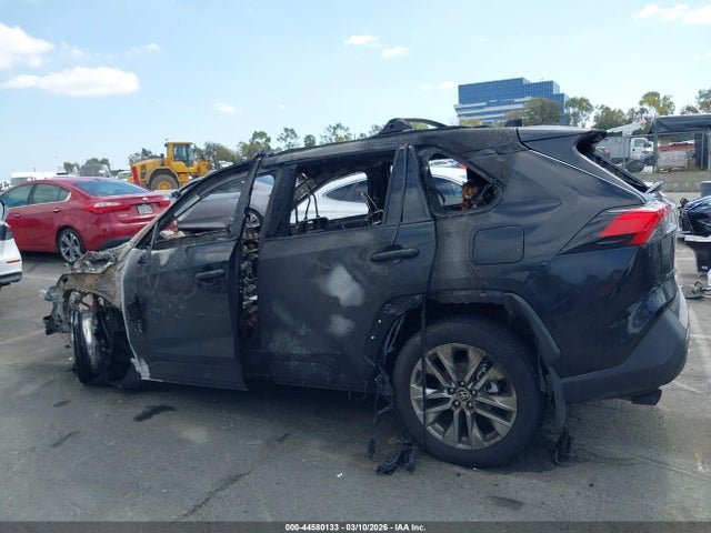 Aukcja sprzedaży 2024 Toyota Rav4 Xle Premium, vin: 2T3C1RFVXRC285334, numer aukcji: 44580133