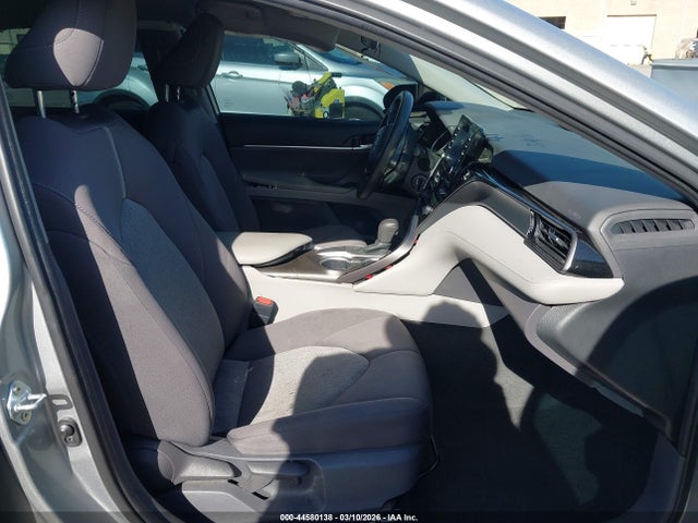 4T1C11AKXMU468666 Toyota CAMRY LE