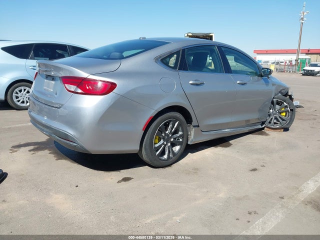 2016 CHRYSLER 200 1C3CCCAB2GN106568 Photo 3