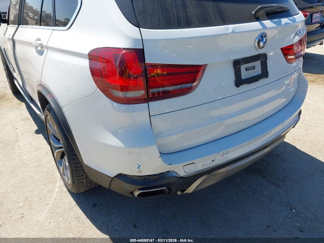 2018 BMW X5 5UXKR0C50J0X89403 Photo 5