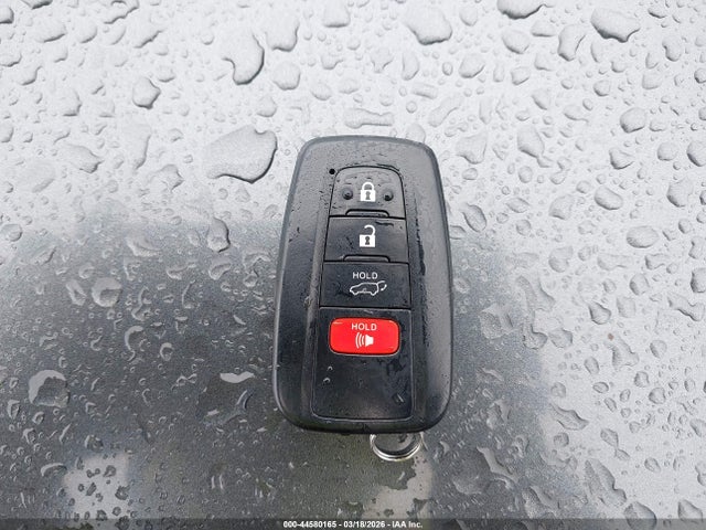 JTMRWRFV6ND147419 Toyota Rav4 Hybrid Xle