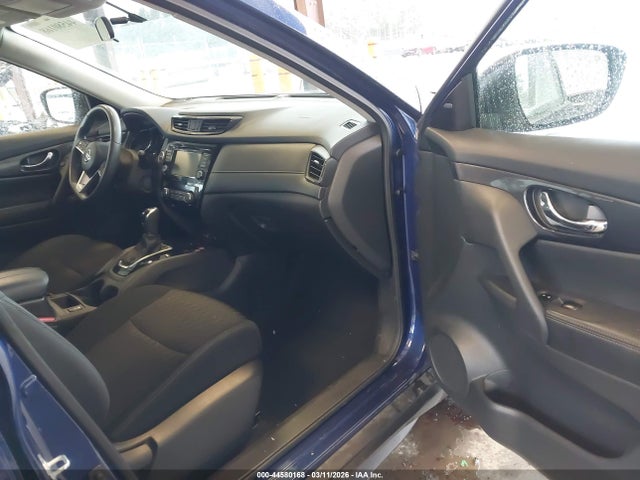 Nissan ROGUE SV 2018 5N1AT2MT9JC754652 Image 5