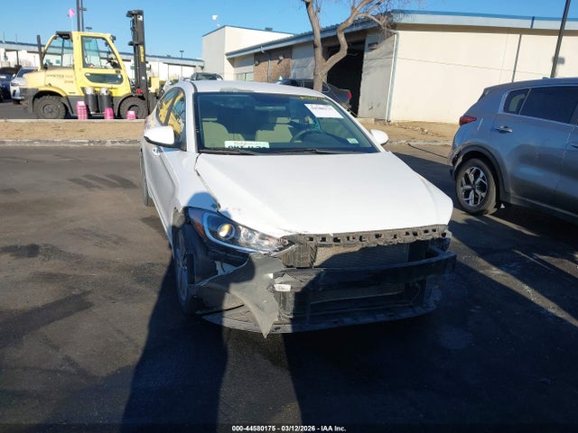 5NPD84LFXJH224317 Hyundai ELANTRA SEL
