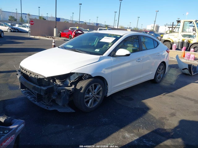 5NPD84LFXJH224317 Hyundai ELANTRA SEL