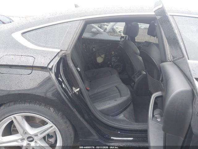 2022 AUDI A5 SPORTBACK WAUDACF52NA008988 Photo 7