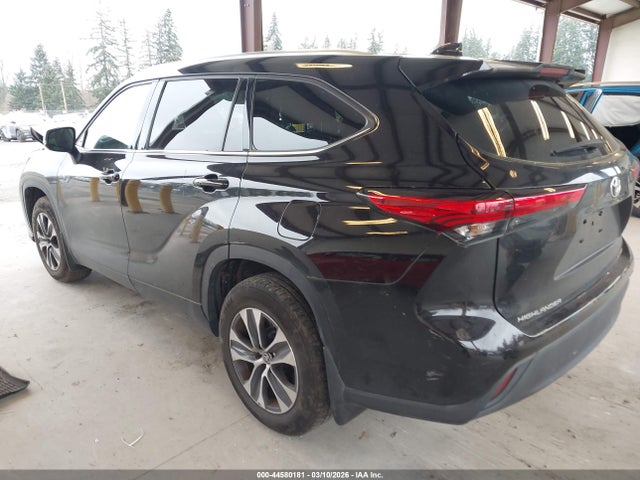 Toyota Highlander Xle 2020 5TDHZRBH6LS030184 Image 3