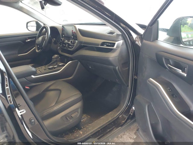 Toyota Highlander Xle 2020 5TDHZRBH6LS030184 Image 5