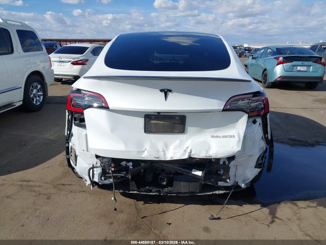 44580187 :رقم المزاد ، 7SAYGDEF6NF521156 vin ، 2022 Tesla Model Y Performance Dual Motor All-wheel Drive مزاد بيع
