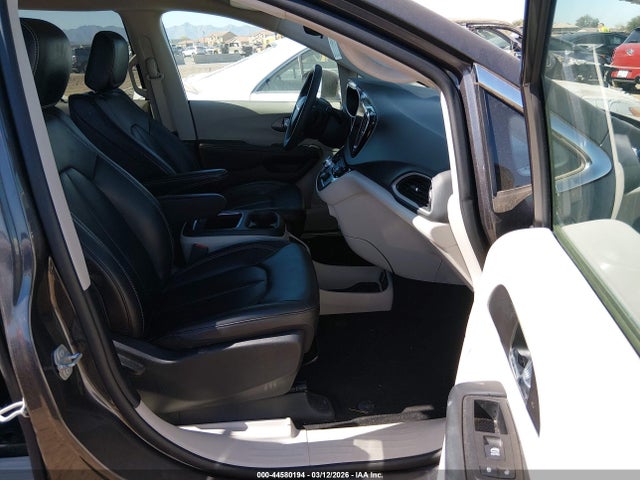 Продаж на аукціоні авто 2023 Chrysler Pacifica Touring L, vin: 2C4RC1BG5PR601886, номер лоту: 44580194