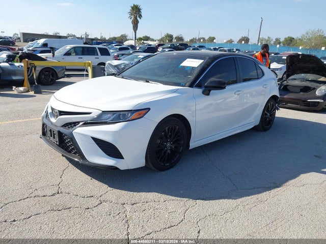 2018 Toyota Camry Se მანქანა იყიდება აუქციონზე, vin: JTNB11HK3J3005643, აუქციონის ნომერი: 44580211