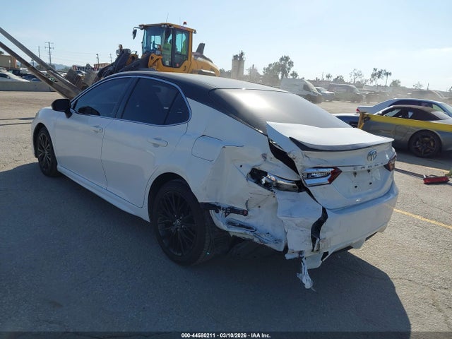 2018 Toyota Camry Se მანქანა იყიდება აუქციონზე, vin: JTNB11HK3J3005643, აუქციონის ნომერი: 44580211