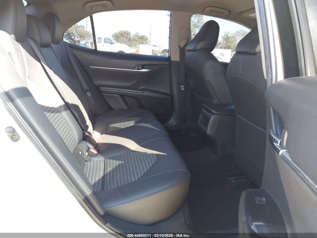 2018 Toyota Camry Se მანქანა იყიდება აუქციონზე, vin: JTNB11HK3J3005643, აუქციონის ნომერი: 44580211
