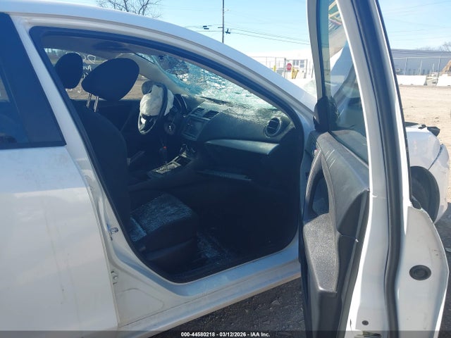 Продажа на аукционе авто 2012 Mazda Mazda3 I Sport, vin: JM1BL1UG2C1527078, номер лота: 44580218