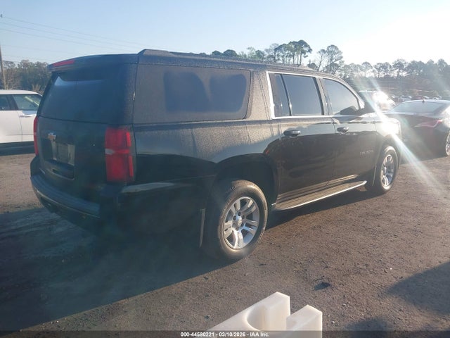 44580221 :رقم المزاد ، 1GNSKHKC3KR170559 vin ، 2019 Chevrolet Suburban Lt مزاد بيع