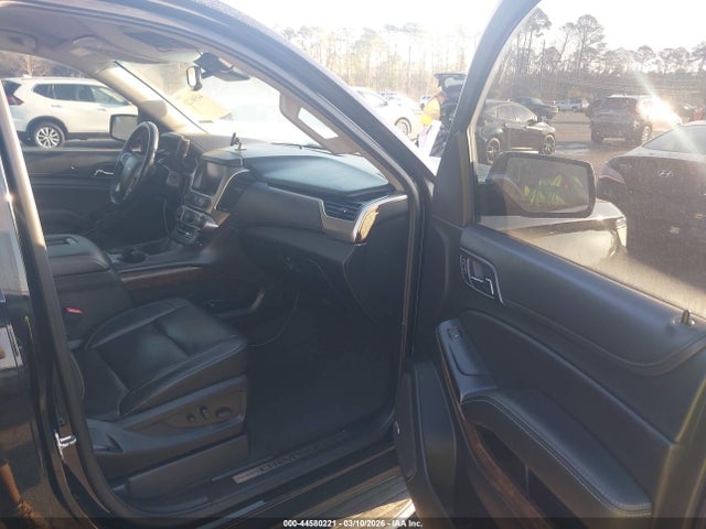44580221 :رقم المزاد ، 1GNSKHKC3KR170559 vin ، 2019 Chevrolet Suburban Lt مزاد بيع