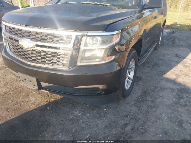 44580221 :رقم المزاد ، 1GNSKHKC3KR170559 vin ، 2019 Chevrolet Suburban Lt مزاد بيع