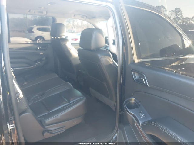 44580221 :رقم المزاد ، 1GNSKHKC3KR170559 vin ، 2019 Chevrolet Suburban Lt مزاد بيع