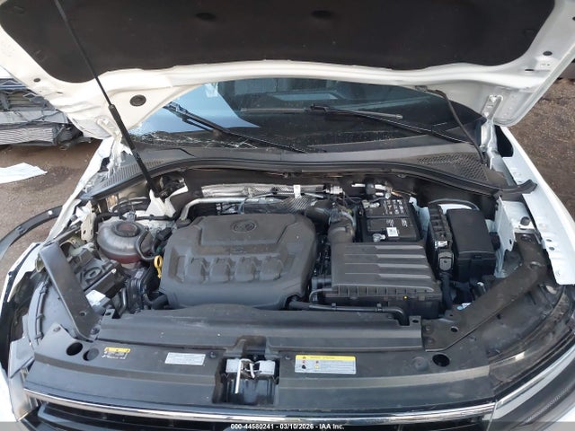 Aukcja sprzedaży 2023 Volkswagen Tiguan 2.0t Se R-line Black, vin: 3VVCB7AX0PM100751, numer aukcji: 44580241