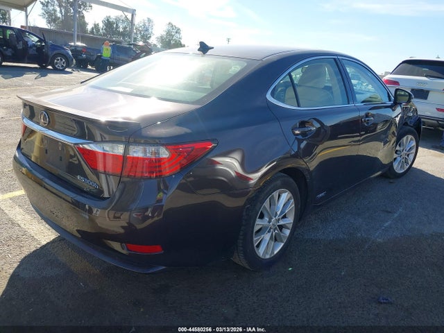 2014 Lexus Es 300h მანქანა იყიდება აუქციონზე, vin: JTHBW1GG2E2043474, აუქციონის ნომერი: 44580256