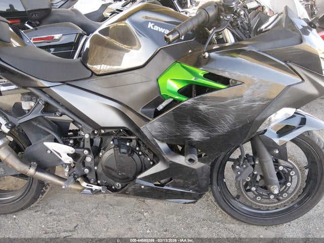 Kawasaki EX400 2023 JKAEXKH16PDAM9827 Image 15