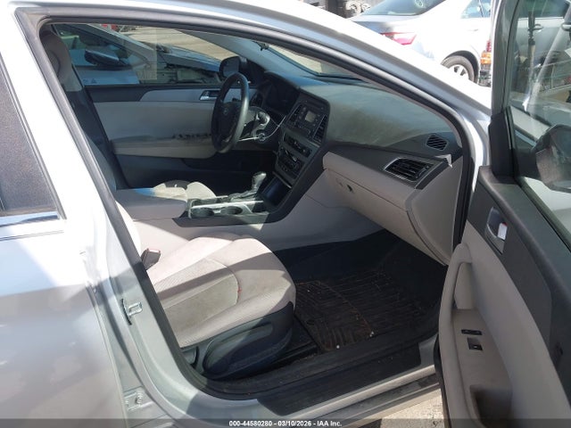 5NPE24AF7FH153349 Hyundai SONATA SE