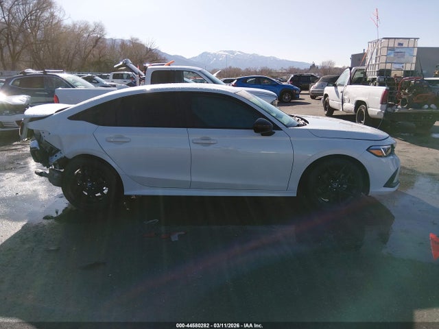 Honda Civic Sport 2024 2HGFE2F57RH568234 Image 13