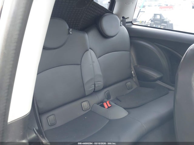 2010 MINI COOPER S WMWMF7C58ATX44359 Photo 7