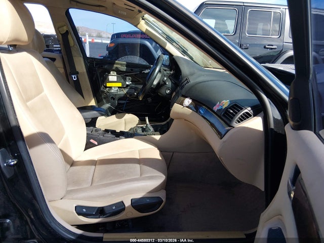 Продажа на аукционе авто 2003 Bmw 325i, vin: WBAEV33483KL61053, номер лота: 44580312