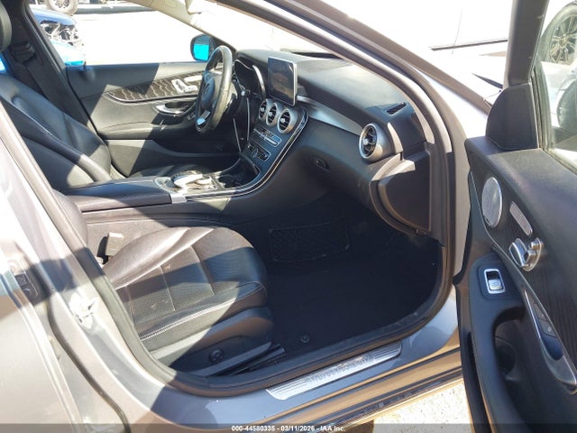 44580335 :رقم المزاد ، 55SWF4JBXFU075426 vin ، 2015 Mercedes-benz C 300 مزاد بيع