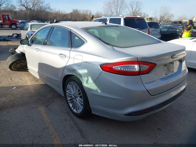 2016 FORD FUSION 3FA6P0HD3GR143988 Photo 2