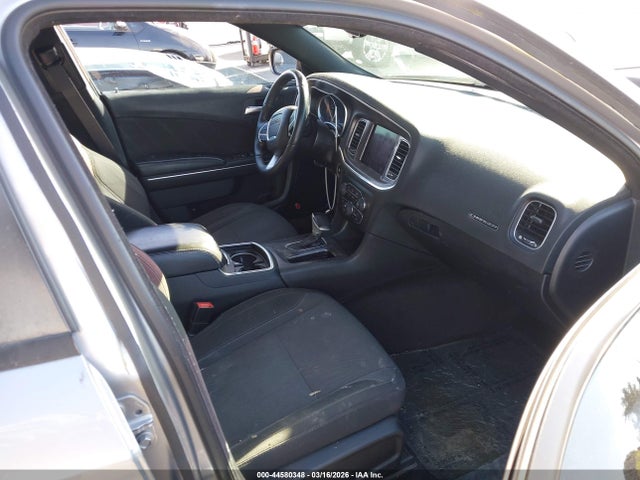 2017 Dodge Charger Sxt Rwd მანქანა იყიდება აუქციონზე, vin: 2C3CDXHG9HH581473, აუქციონის ნომერი: 44580348