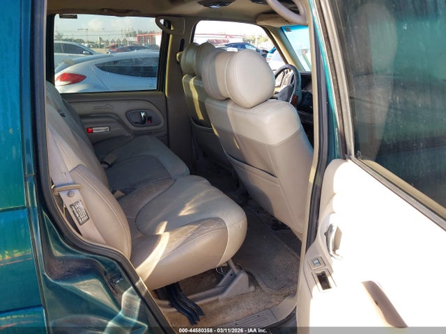 2000 Gmc Yukon Denali მანქანა იყიდება აუქციონზე, vin: 1GKEK63R6YR218498, აუქციონის ნომერი: 44580358