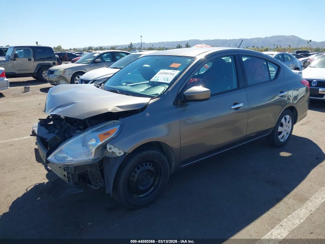 3N1CN7AP3FL925342 Nissan Versa 1.6 Sv