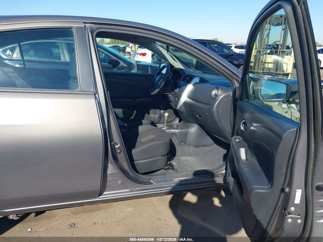 3N1CN7AP3FL925342 Nissan Versa 1.6 Sv