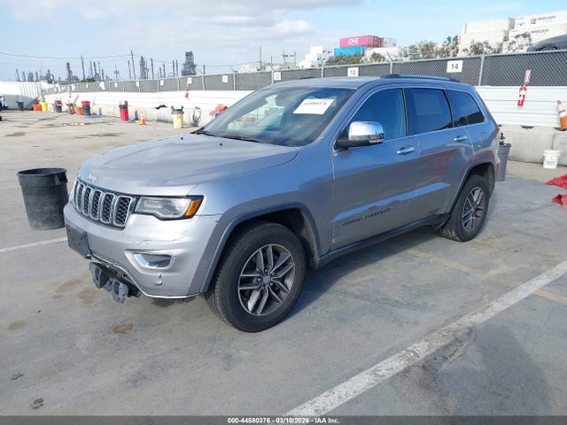 1C4RJEBG7JC130899 Jeep Grand Cherokee Limited 4x2