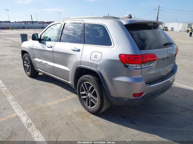 1C4RJEBG7JC130899 Jeep Grand Cherokee Limited 4x2