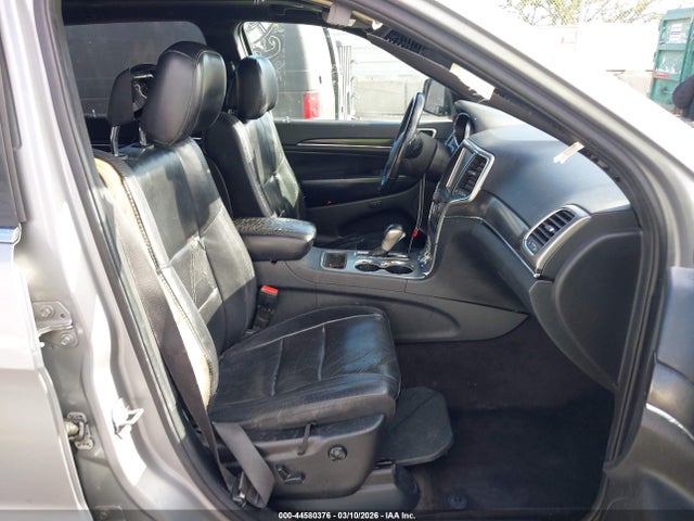 1C4RJEBG7JC130899 Jeep Grand Cherokee Limited 4x2