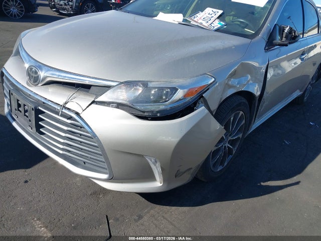 4T1BK1EB3JU268646 Toyota Avalon Xle Premium