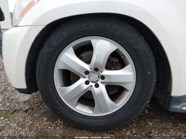 2011 Mercedes-benz Gl 450 4matic მანქანა იყიდება აუქციონზე, vin: 4JGBF7BEXBA729642, აუქციონის ნომერი: 44580402