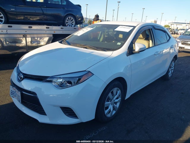 Toyota COROLLA LE 2016 5YFBURHE3GP501272 Image 2