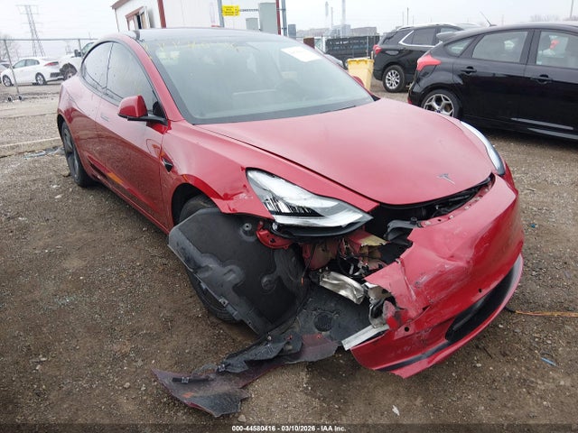 44580416 :رقم المزاد ، 5YJ3E1EB5KF387101 vin ، 2019 Tesla Model 3 Long Range/performance مزاد بيع