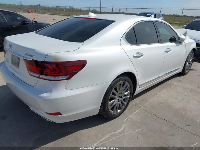 2016 LEXUS LS 460 JTHBL5EF4G5139702 Photo 3