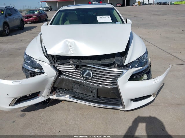 2016 LEXUS LS 460 JTHBL5EF4G5139702 Photo 5