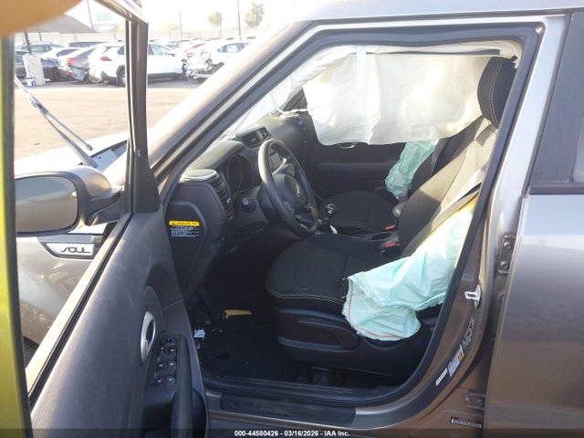 KIA SOUL + 2014 KNDJP3A50E7051752 Image 5