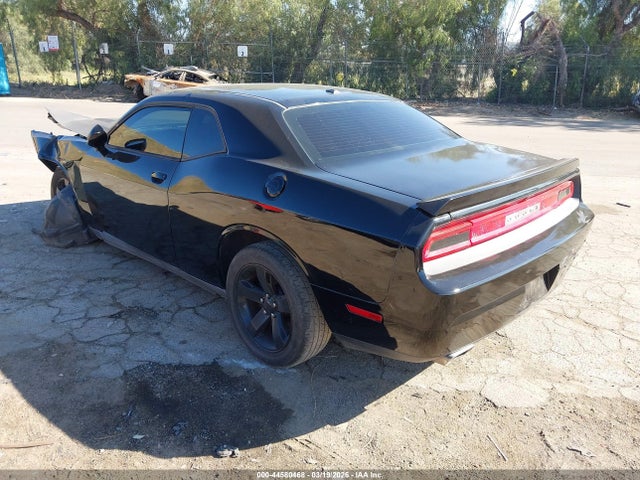 2013 Dodge Challenger Sxt მანქანა იყიდება აუქციონზე, vin: 2C3CDYAG6DH676454, აუქციონის ნომერი: 44580468