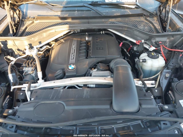 2017 BMW X5 5UXKR2C54H0U20355 Photo 9