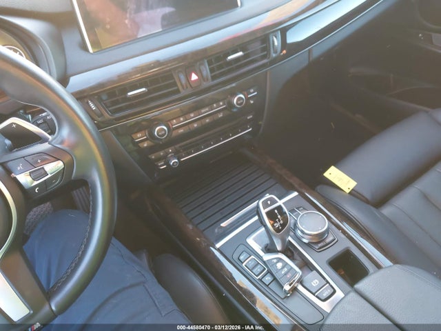 2017 BMW X5 5UXKR2C54H0U20355 Photo 10