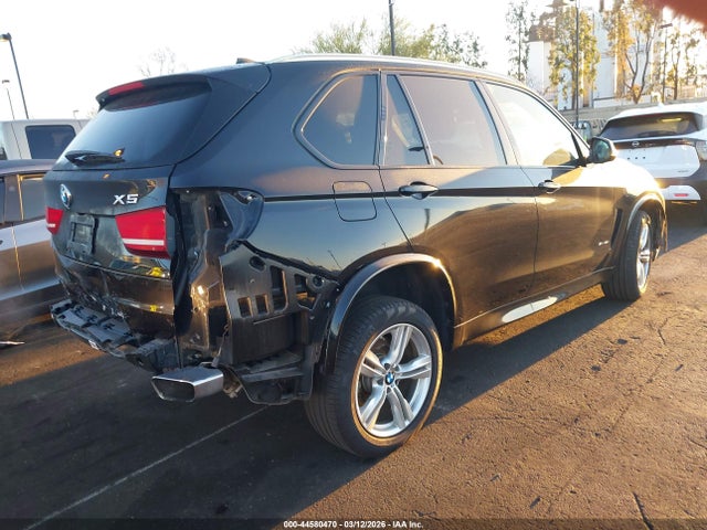 2017 BMW X5 5UXKR2C54H0U20355 Photo 3