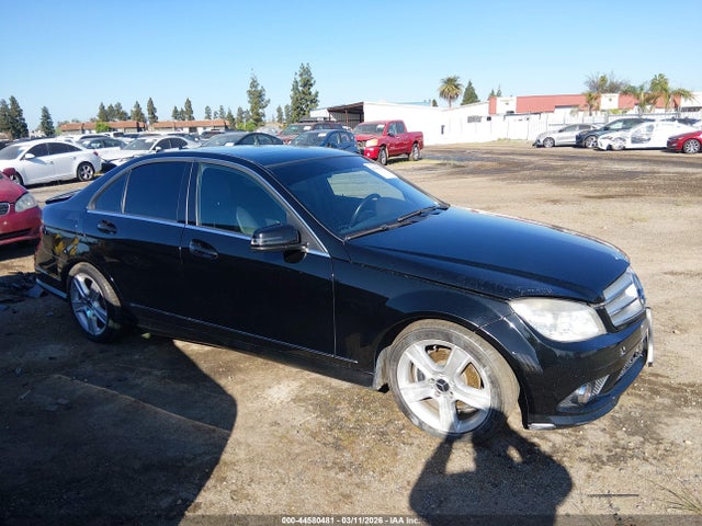 44580481 :رقم المزاد ، WDDGF5EB0AF430264 vin ، 2010 Mercedes-benz C 300 Luxury/sport مزاد بيع