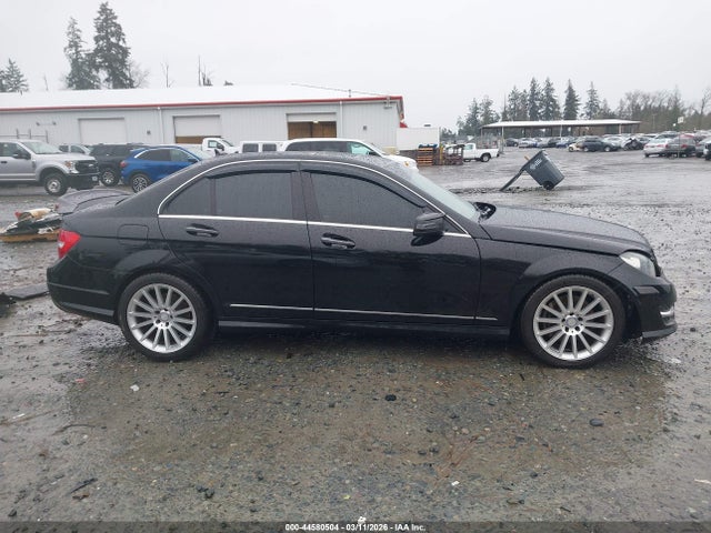Продажа на аукционе авто 2014 Mercedes-benz C 300 Sport 4matic, vin: WDDGF8AB6EA961706, номер лота: 44580504